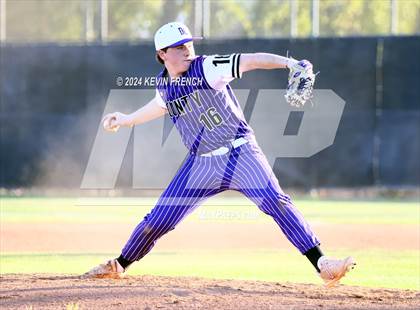 Thumbnail 3 in Douglas County vs. Valley Vista (Coach Bob National Invitational) photogallery.