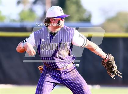 Thumbnail 1 in Douglas County vs. Valley Vista (Coach Bob National Invitational) photogallery.