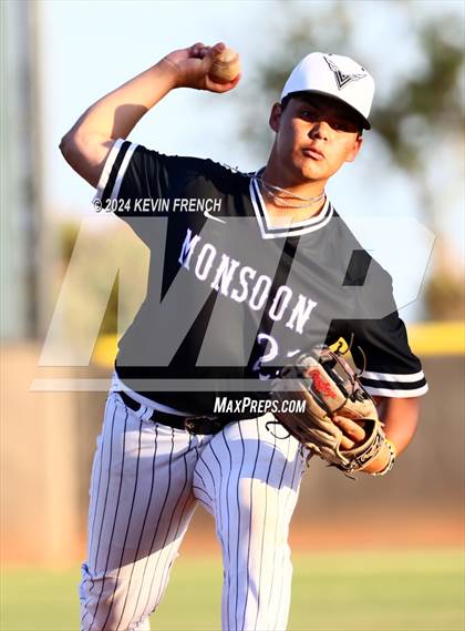 Thumbnail 2 in Douglas County vs. Valley Vista (Coach Bob National Invitational) photogallery.