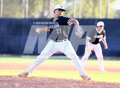 Thumbnail 2 in Douglas County vs. Valley Vista (Coach Bob National Invitational) photogallery.