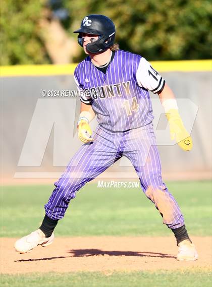 Thumbnail 1 in Douglas County vs. Valley Vista (Coach Bob National Invitational) photogallery.