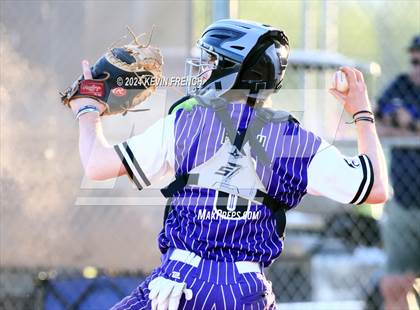 Thumbnail 1 in Douglas County vs. Valley Vista (Coach Bob National Invitational) photogallery.