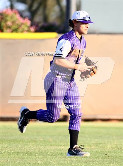 Thumbnail 1 in Douglas County vs. Valley Vista (Coach Bob National Invitational) photogallery.