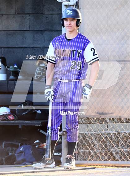 Thumbnail 2 in Douglas County vs. Valley Vista (Coach Bob National Invitational) photogallery.