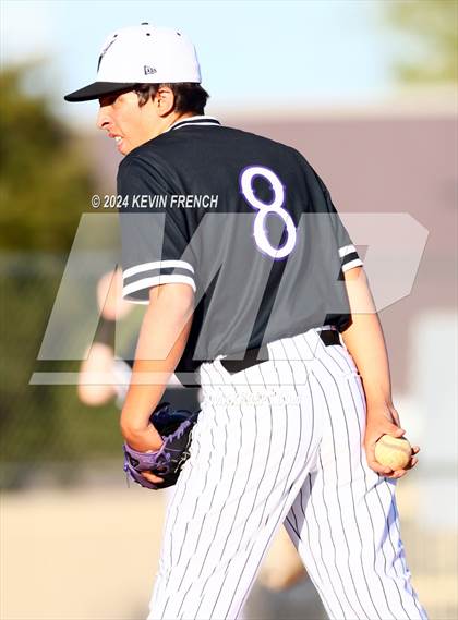 Thumbnail 1 in Douglas County vs. Valley Vista (Coach Bob National Invitational) photogallery.