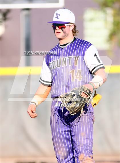 Thumbnail 2 in Douglas County vs. Valley Vista (Coach Bob National Invitational) photogallery.