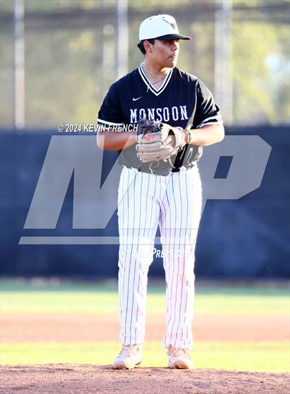 Thumbnail 2 in Douglas County vs. Valley Vista (Coach Bob National Invitational) photogallery.