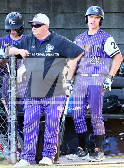 Thumbnail 1 in Douglas County vs. Valley Vista (Coach Bob National Invitational) photogallery.