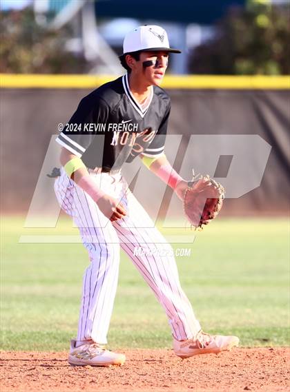 Thumbnail 2 in Douglas County vs. Valley Vista (Coach Bob National Invitational) photogallery.