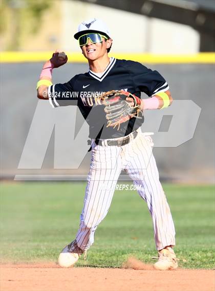 Thumbnail 3 in Douglas County vs. Valley Vista (Coach Bob National Invitational) photogallery.