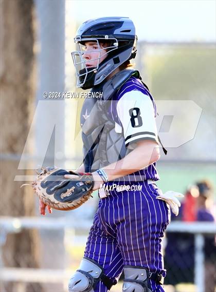 Thumbnail 2 in Douglas County vs. Valley Vista (Coach Bob National Invitational) photogallery.