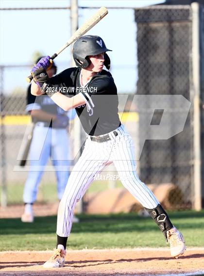 Thumbnail 3 in Douglas County vs. Valley Vista (Coach Bob National Invitational) photogallery.