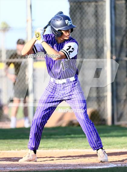 Thumbnail 2 in Douglas County vs. Valley Vista (Coach Bob National Invitational) photogallery.