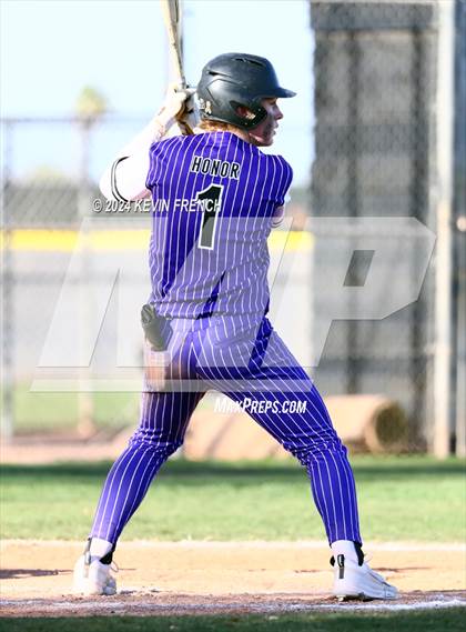 Thumbnail 2 in Douglas County vs. Valley Vista (Coach Bob National Invitational) photogallery.