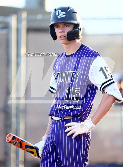 Thumbnail 1 in Douglas County vs. Valley Vista (Coach Bob National Invitational) photogallery.