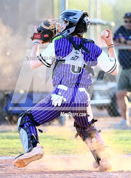 Thumbnail 3 in Douglas County vs. Valley Vista (Coach Bob National Invitational) photogallery.