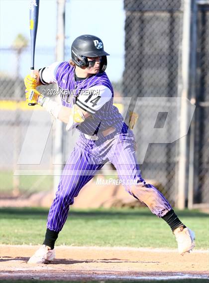 Thumbnail 2 in Douglas County vs. Valley Vista (Coach Bob National Invitational) photogallery.