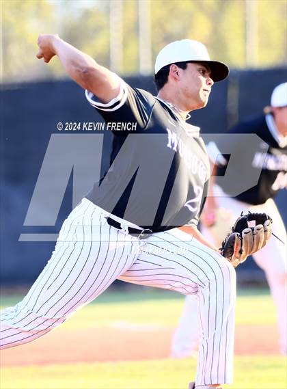 Thumbnail 1 in Douglas County vs. Valley Vista (Coach Bob National Invitational) photogallery.
