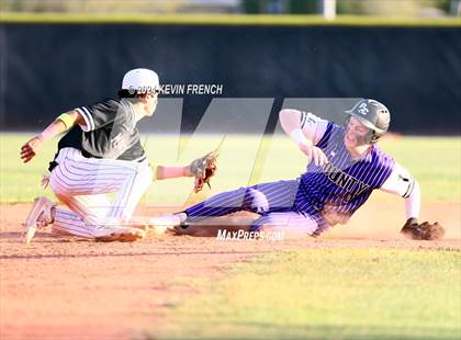 Thumbnail 1 in Douglas County vs. Valley Vista (Coach Bob National Invitational) photogallery.