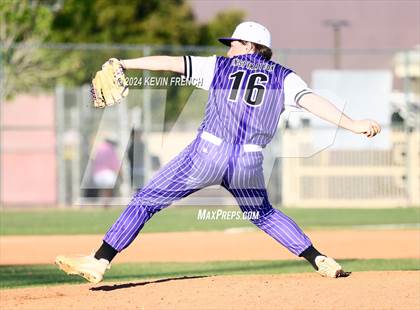 Thumbnail 3 in Douglas County vs. Valley Vista (Coach Bob National Invitational) photogallery.