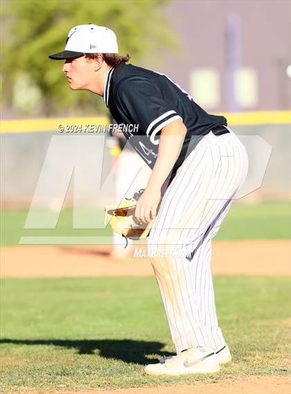 Thumbnail 3 in Douglas County vs. Valley Vista (Coach Bob National Invitational) photogallery.