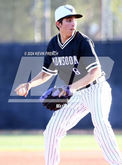 Thumbnail 2 in Douglas County vs. Valley Vista (Coach Bob National Invitational) photogallery.