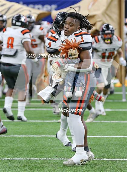Thumbnail 1 in Union Parish vs. Many(LHSAA Division III Non-Select Final) photogallery.