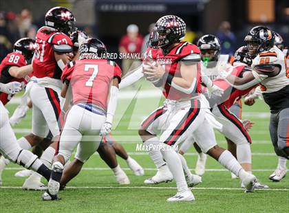 Thumbnail 1 in Union Parish vs. Many(LHSAA Division III Non-Select Final) photogallery.
