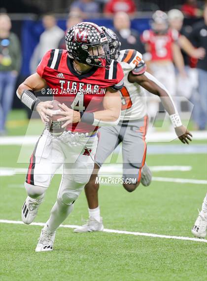 Thumbnail 3 in Union Parish vs. Many(LHSAA Division III Non-Select Final) photogallery.