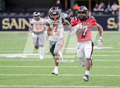Thumbnail 1 in Union Parish vs. Many(LHSAA Division III Non-Select Final) photogallery.