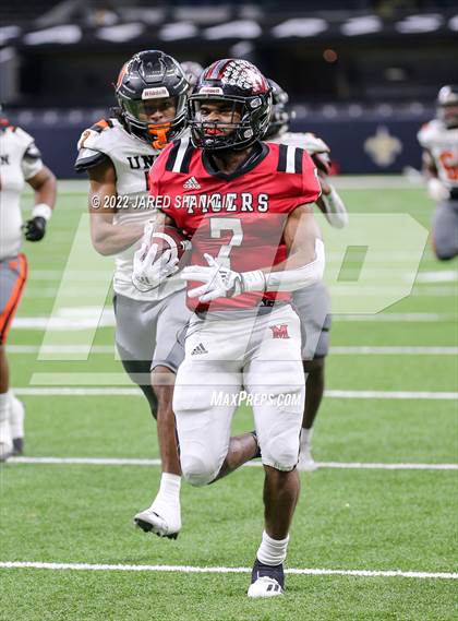 Thumbnail 3 in Union Parish vs. Many(LHSAA Division III Non-Select Final) photogallery.