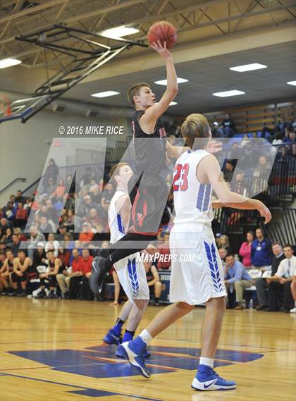 Thumbnail 3 in Pisgah @ West Henderson photogallery.