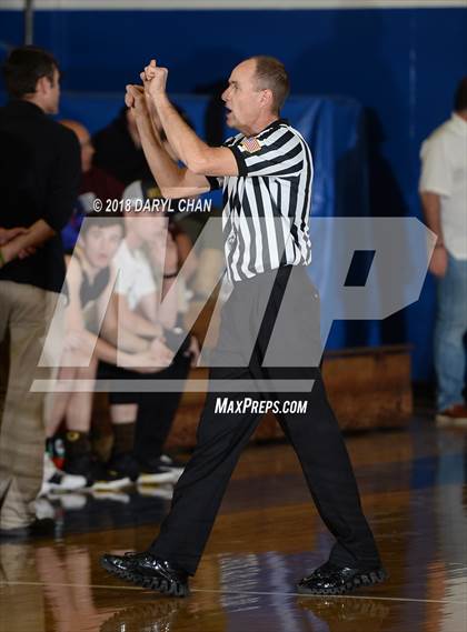 Thumbnail 2 in San Luis Obispo vs. San Marino (CIF D4AA Second Round) photogallery.