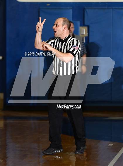 Thumbnail 2 in San Luis Obispo vs. San Marino (CIF D4AA Second Round) photogallery.