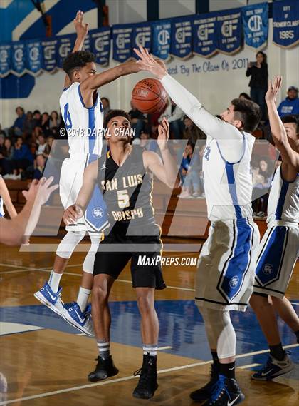 Thumbnail 2 in San Luis Obispo vs. San Marino (CIF D4AA Second Round) photogallery.