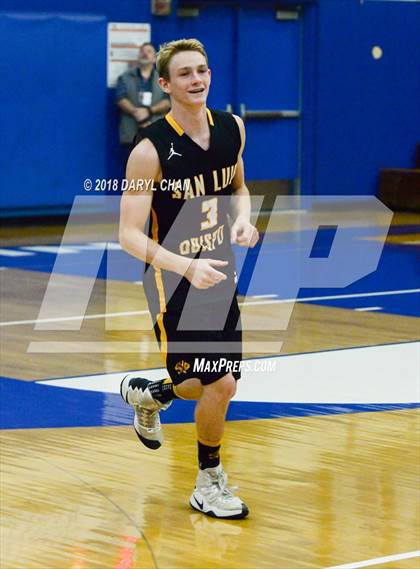 Thumbnail 2 in San Luis Obispo vs. San Marino (CIF D4AA Second Round) photogallery.