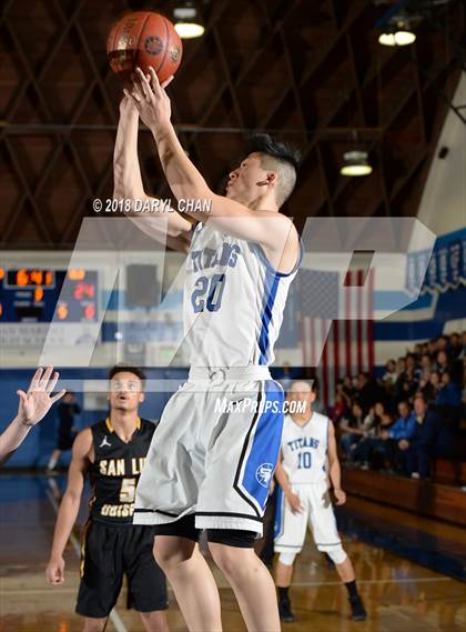 Thumbnail 1 in San Luis Obispo vs. San Marino (CIF D4AA Second Round) photogallery.