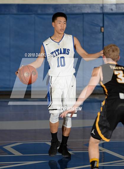 Thumbnail 2 in San Luis Obispo vs. San Marino (CIF D4AA Second Round) photogallery.