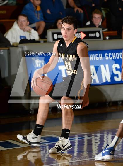 Thumbnail 1 in San Luis Obispo vs. San Marino (CIF D4AA Second Round) photogallery.