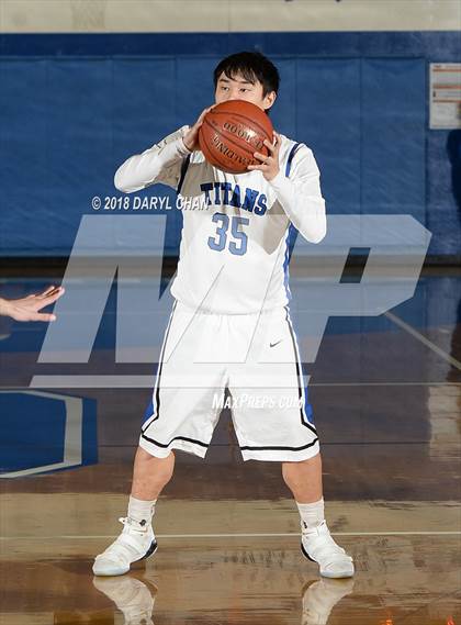 Thumbnail 2 in San Luis Obispo vs. San Marino (CIF D4AA Second Round) photogallery.