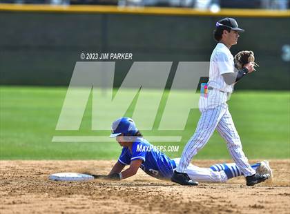 Thumbnail 3 in New Braunfels vs Vandegrift (Hill Country Classic) photogallery.