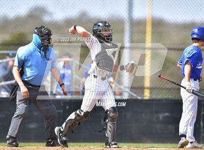 Thumbnail 2 in New Braunfels vs Vandegrift (Hill Country Classic) photogallery.
