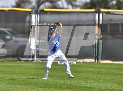 Thumbnail 2 in New Braunfels vs Vandegrift (Hill Country Classic) photogallery.