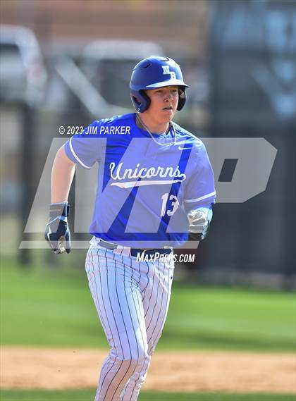 Thumbnail 3 in New Braunfels vs Vandegrift (Hill Country Classic) photogallery.