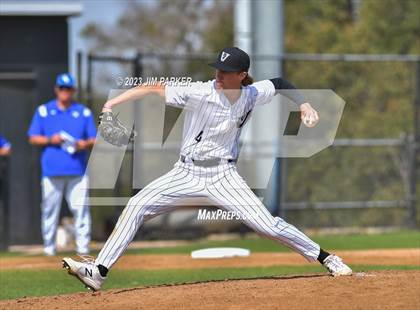 Thumbnail 3 in New Braunfels vs Vandegrift (Hill Country Classic) photogallery.