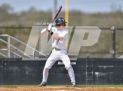 Thumbnail 2 in New Braunfels vs Vandegrift (Hill Country Classic) photogallery.