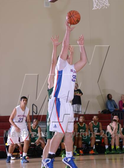 Thumbnail 2 in Moreau Catholic vs. Folsom (MaxPreps Holiday Classic) photogallery.
