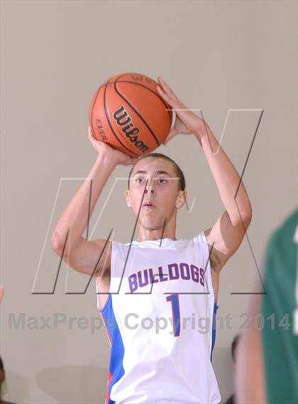 Thumbnail 1 in Moreau Catholic vs. Folsom (MaxPreps Holiday Classic) photogallery.