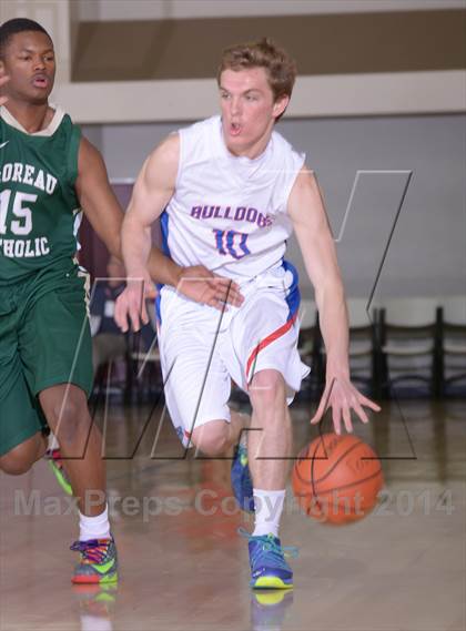 Thumbnail 3 in Moreau Catholic vs. Folsom (MaxPreps Holiday Classic) photogallery.