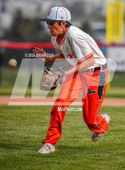 Thumbnail 2 in Viola vs Salem (4th Annual Forrest Wood - Wood Bat Classic) photogallery.
